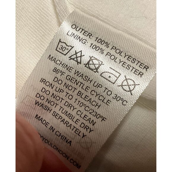 NWT WHITE LONG HOODED ROBE Sz M/L PRETTY ON YOU LONDON LUXERY POCKETS WOMENS - Picture 4 of 6